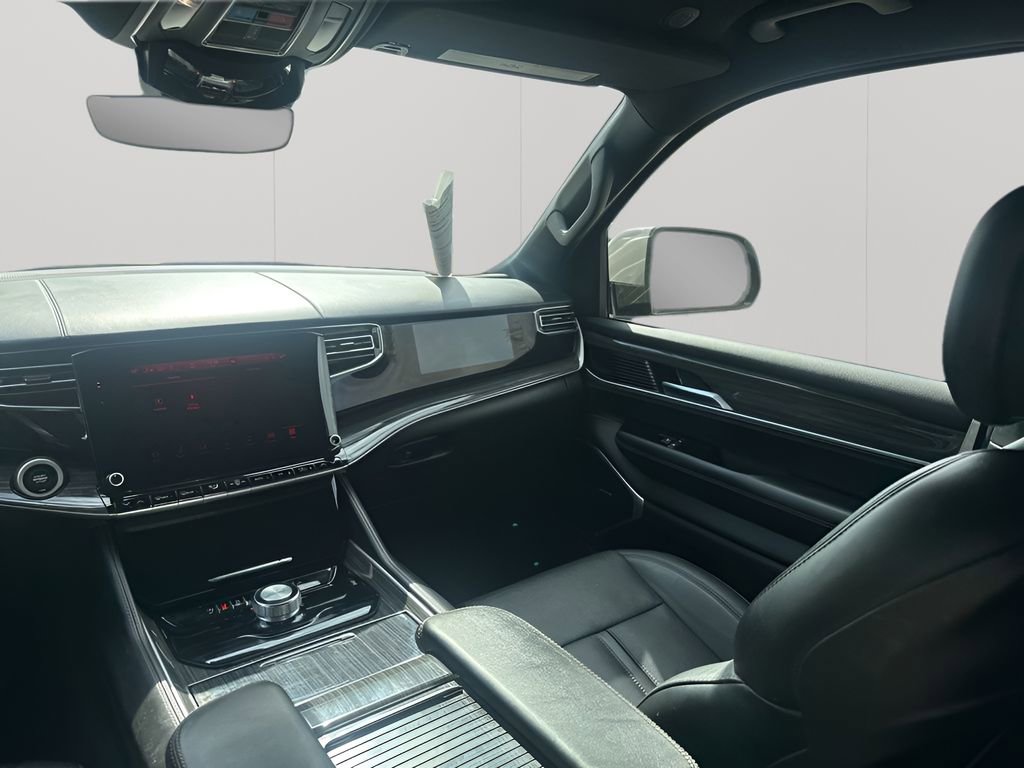 Used 2022 Jeep Wagoneer Series II image 24