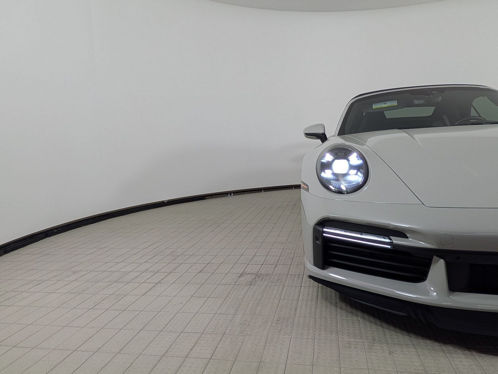 Certified 2021 Porsche 911 Turbo AWD/4WD image 13