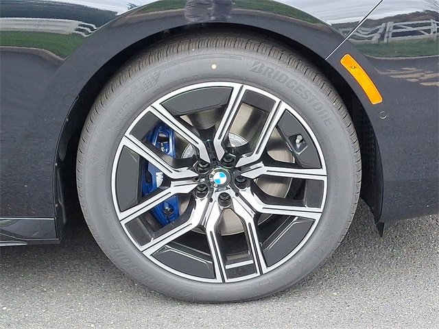 New 2026 BMW 760i xDrive image 8
