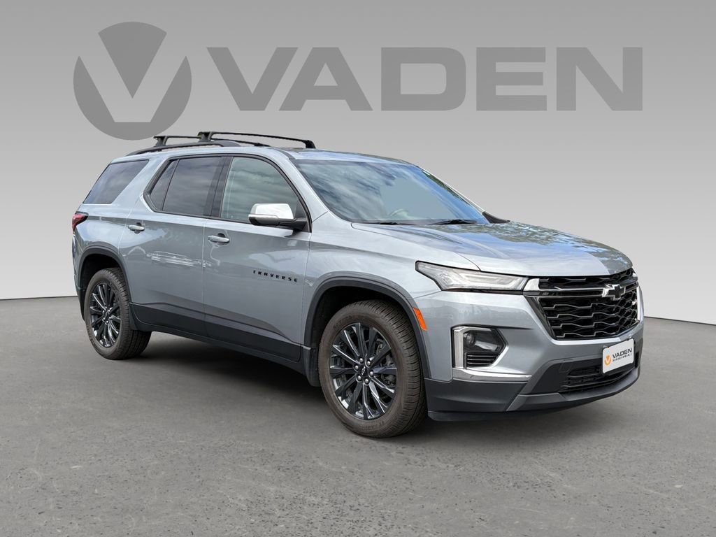 Used 2023 Chevrolet Traverse RS AWD/4WD image 1