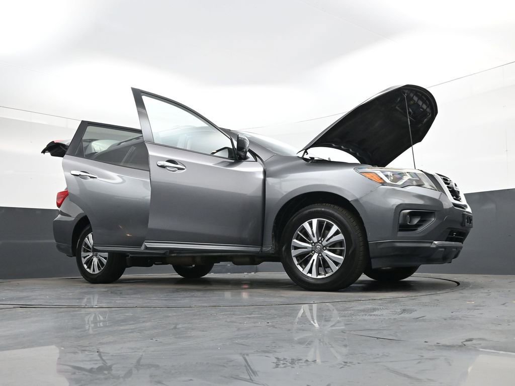 Used 2019 Nissan Pathfinder SL image 46
