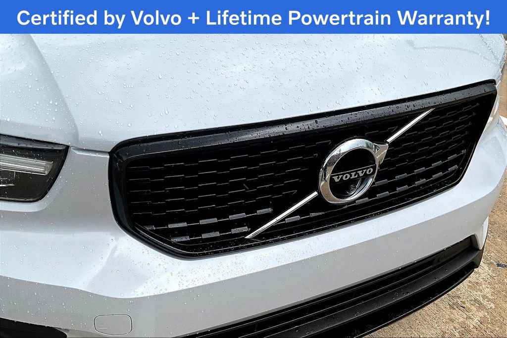 Used 2022 Volvo XC40 T5 R-Design image 36