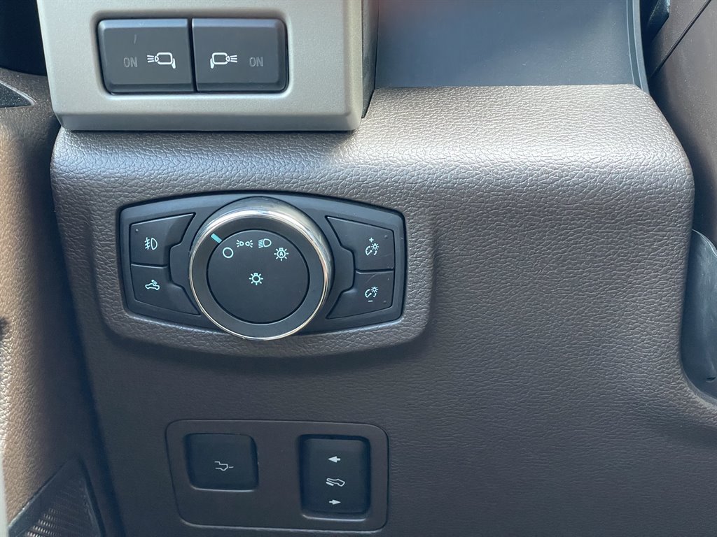 Used 2021 Ford F250 King Ranch w/ King Ranch Ultimate Package AWD/4WD image 35