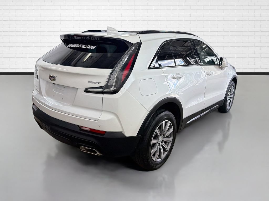 Used 2023 Cadillac XT4 Sport AWD/4WD image 9