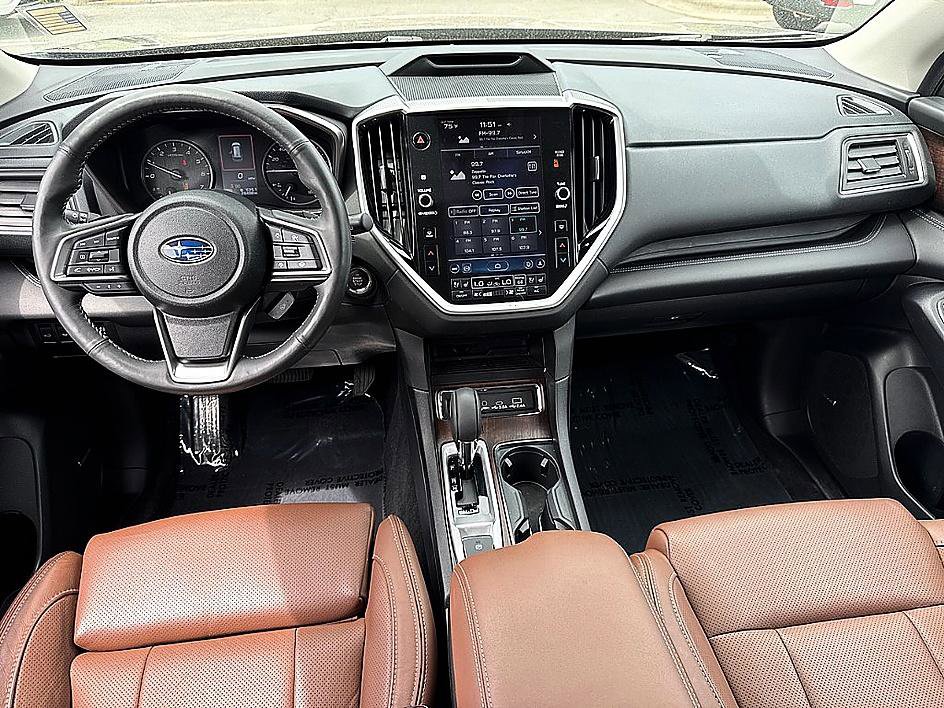 Used 2023 Subaru Ascent Touring AWD/4WD image 7