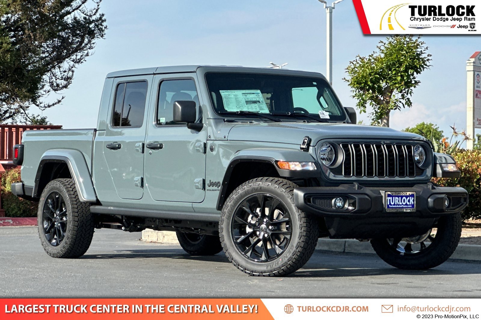 New 2025 Jeep Gladiator Sport