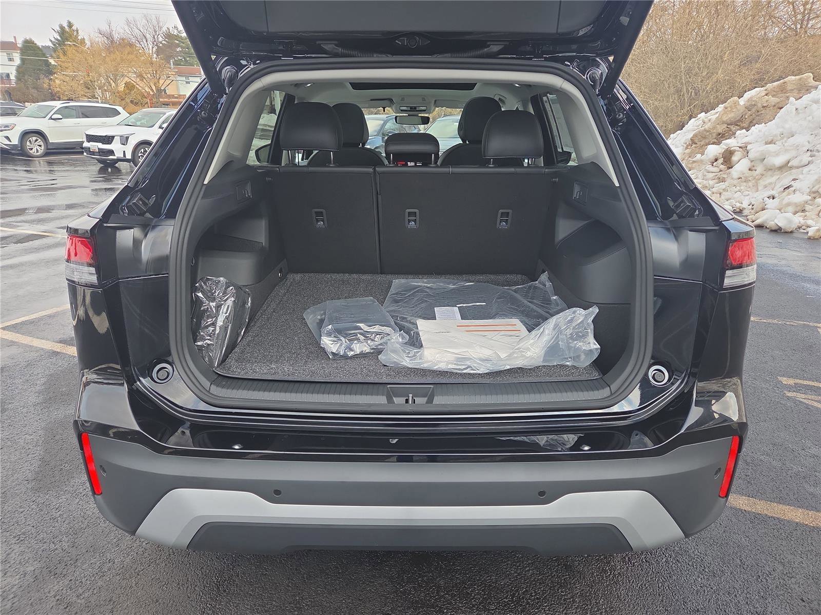 New 2026 Volkswagen Tiguan SE image 5