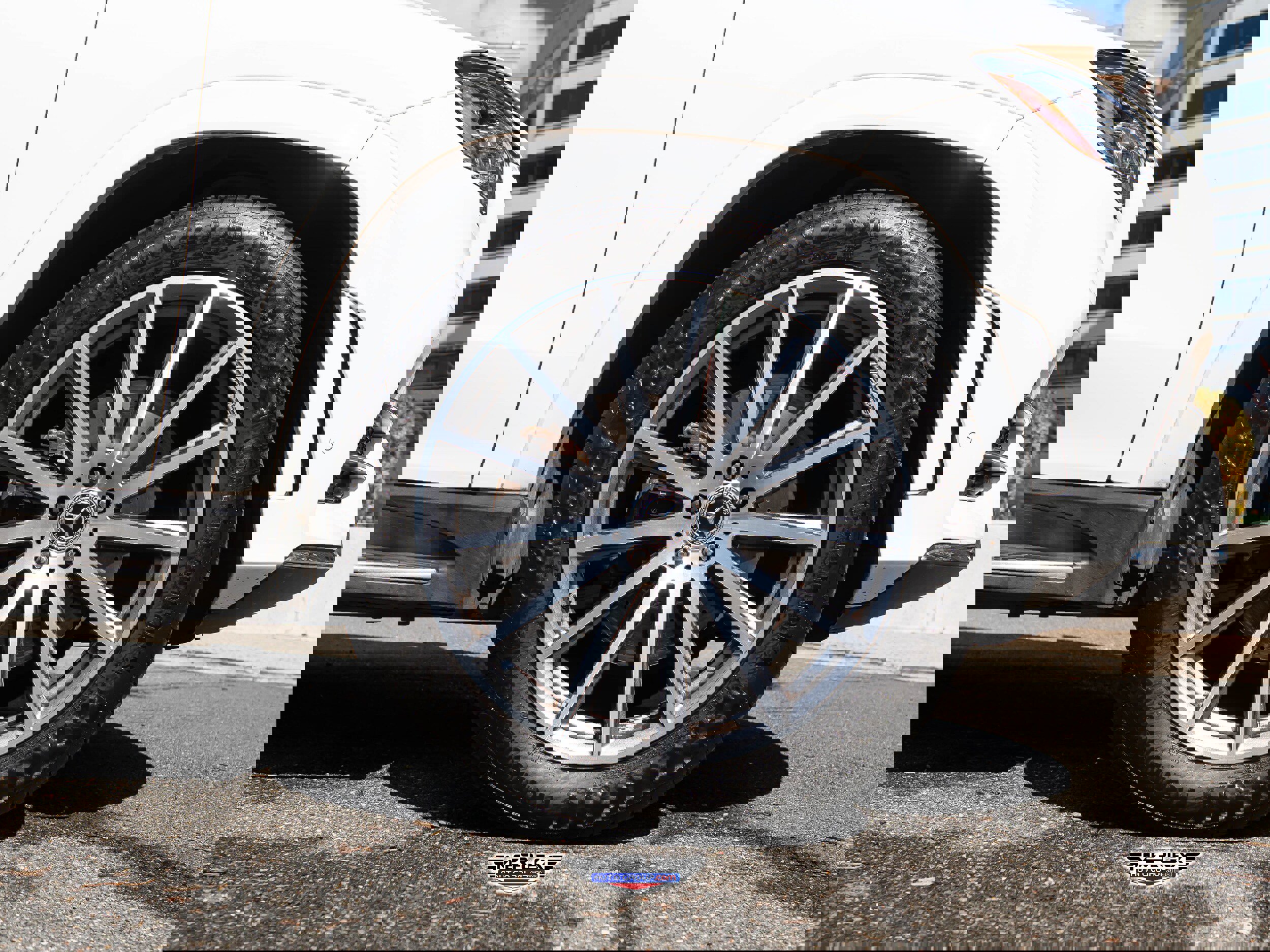 Used 2021 Mercedes-Benz GLS 580 580 4MATIC AMG image 9