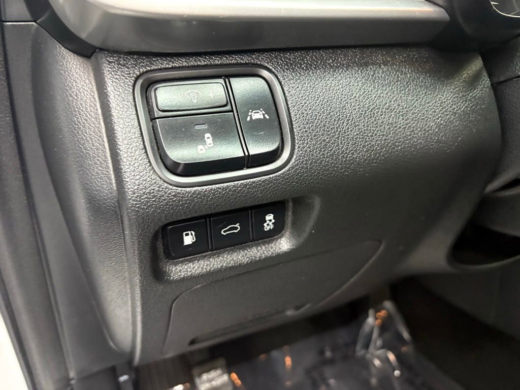 Used 2020 Kia Optima LX FWD image 27