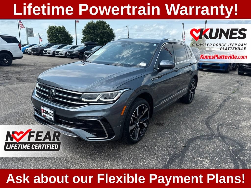 Used 2024 Volkswagen Tiguan SEL R-Line w/ MDO Package, Two-Row AWD/4WD image 11