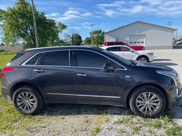 Used 2017 Cadillac XT5 Luxury w/ Driver Awareness Package AWD/4WD image 5