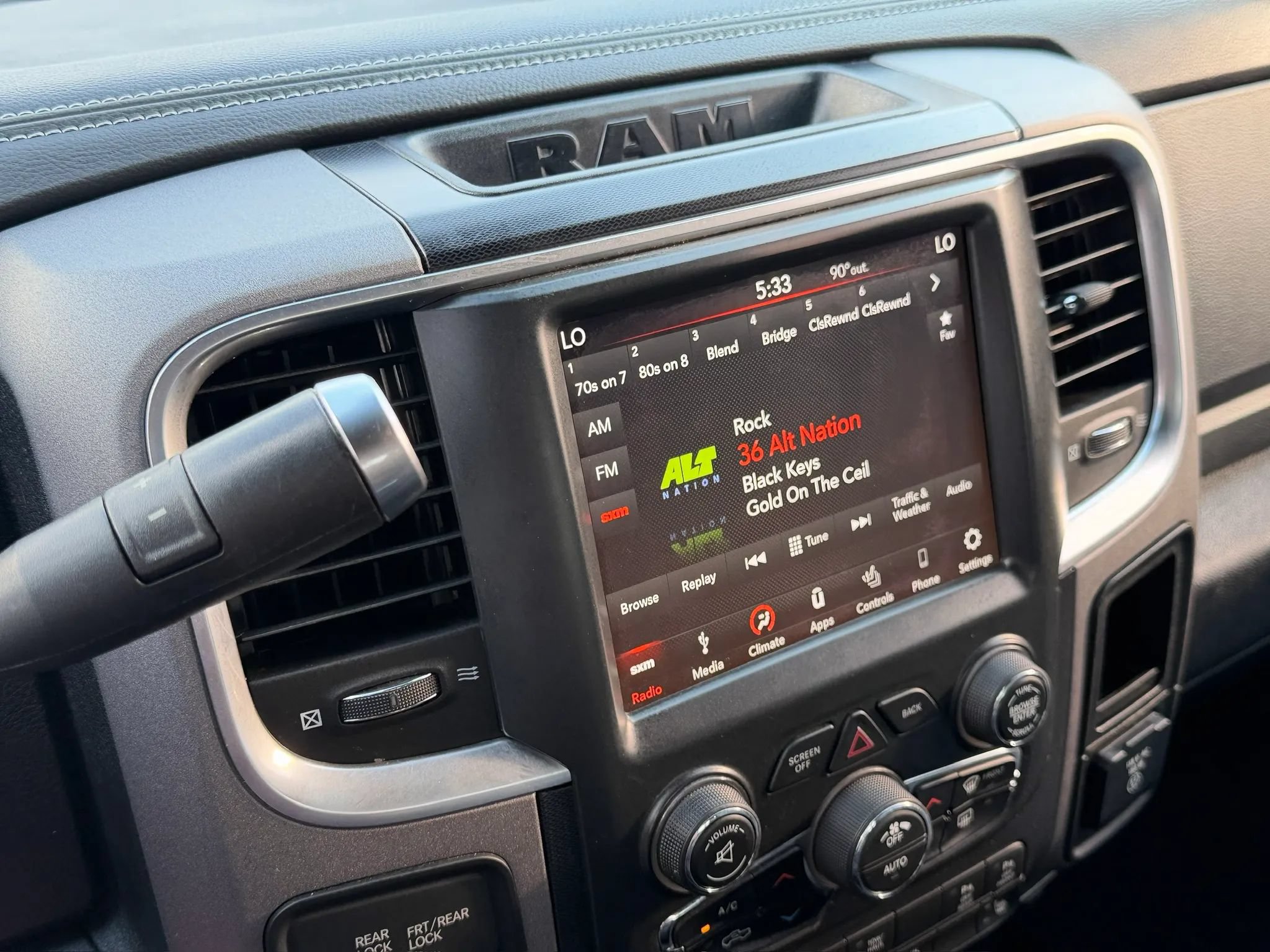 Used 2018 RAM 2500 Power Wagon w/ Luxury Group AWD/4WD image 75