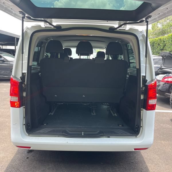 Used 2023 Mercedes-Benz Metris Passenger image 21