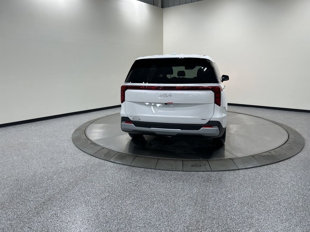 New 2026 Kia Carnival LXS image 7