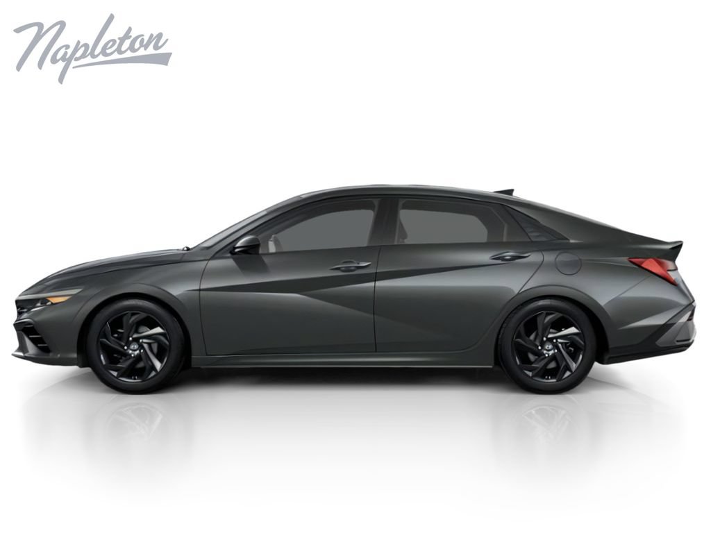 New 2026 Hyundai Elantra SEL Sport FWD image 2