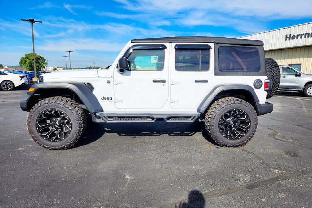 Used 2026 Jeep Wrangler Unlimited Sport AWD/4WD image 4
