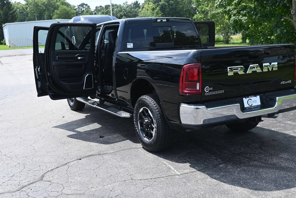 Used 2025 RAM 2500 Laramie AWD/4WD image 55