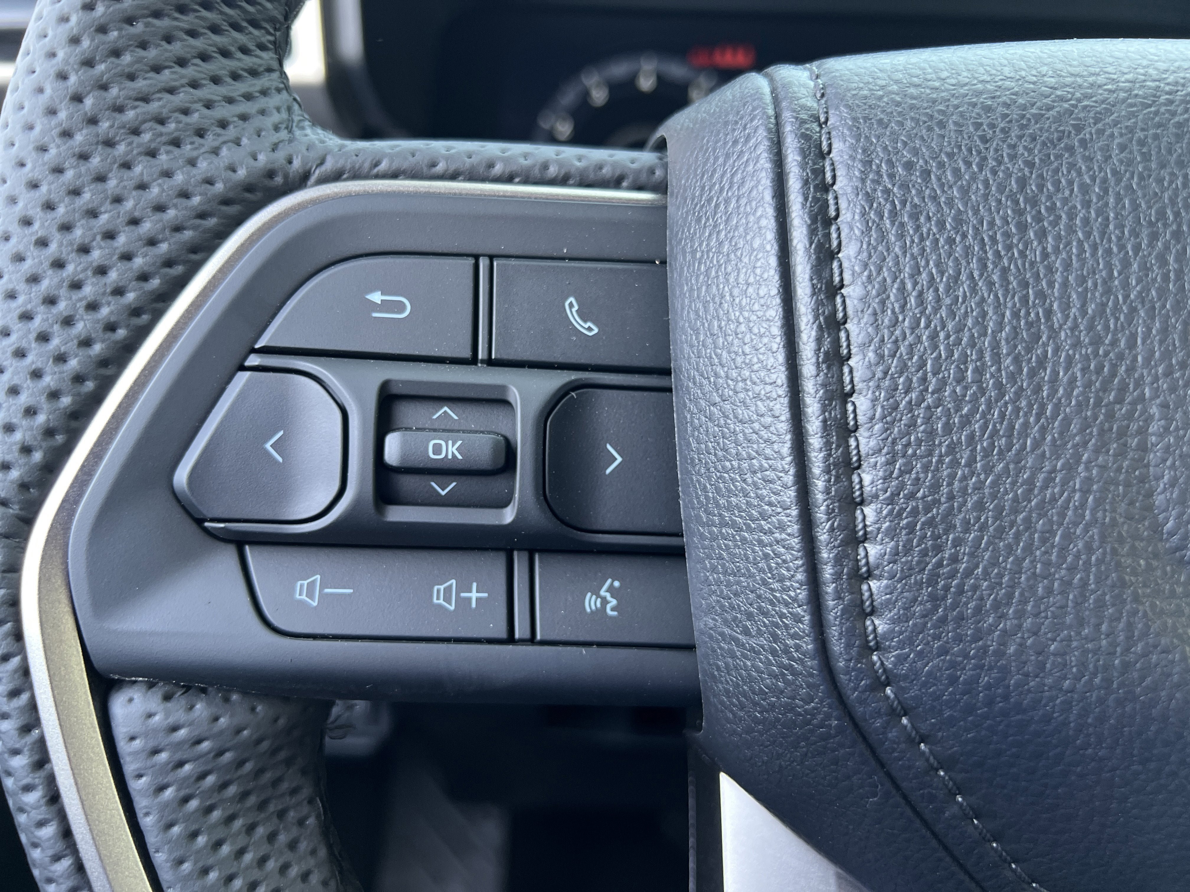New 2026 Toyota Tacoma Limited AWD/4WD image 17