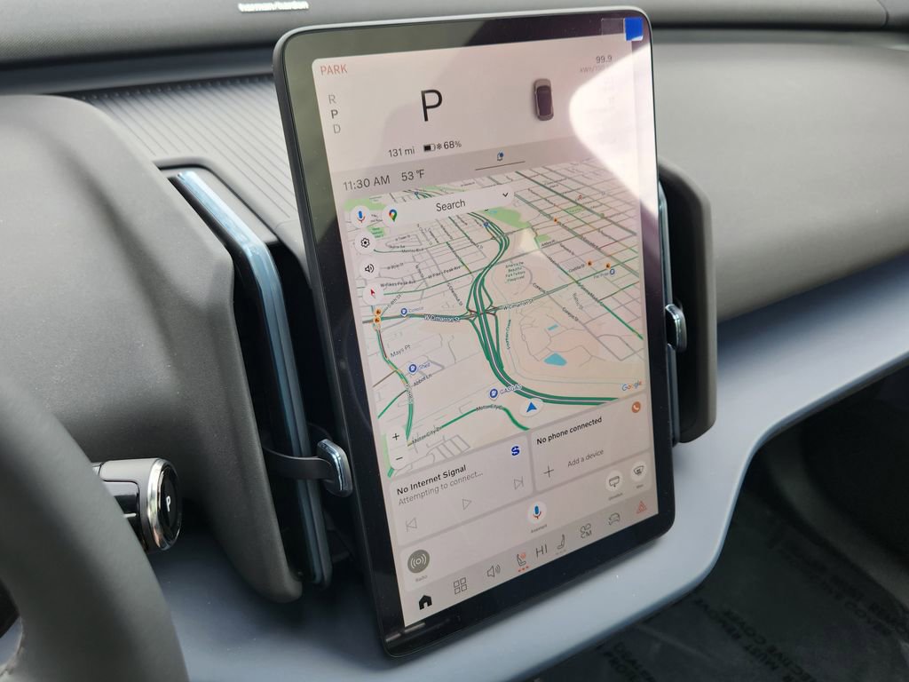 New 2026 Volvo EX30 Plus w/ Climate Package image 8