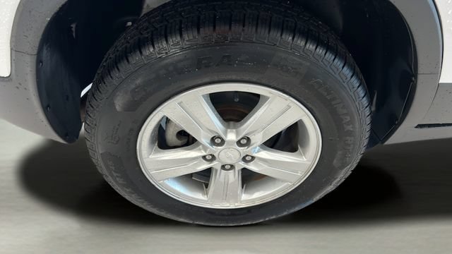 Used 2019 Chevrolet Trax LS w/ Fleet Convenience Package AWD/4WD image 19