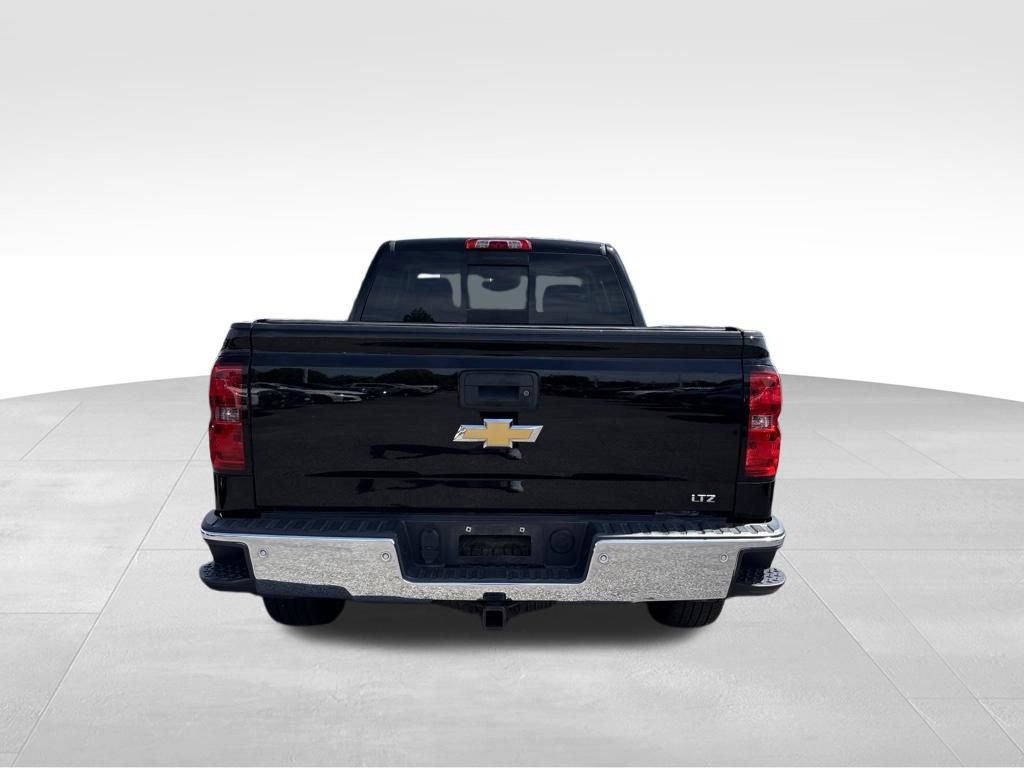 Used 2015 Chevrolet Silverado 1500 LTZ Z71 w/ LTZ Plus Package AWD/4WD image 7