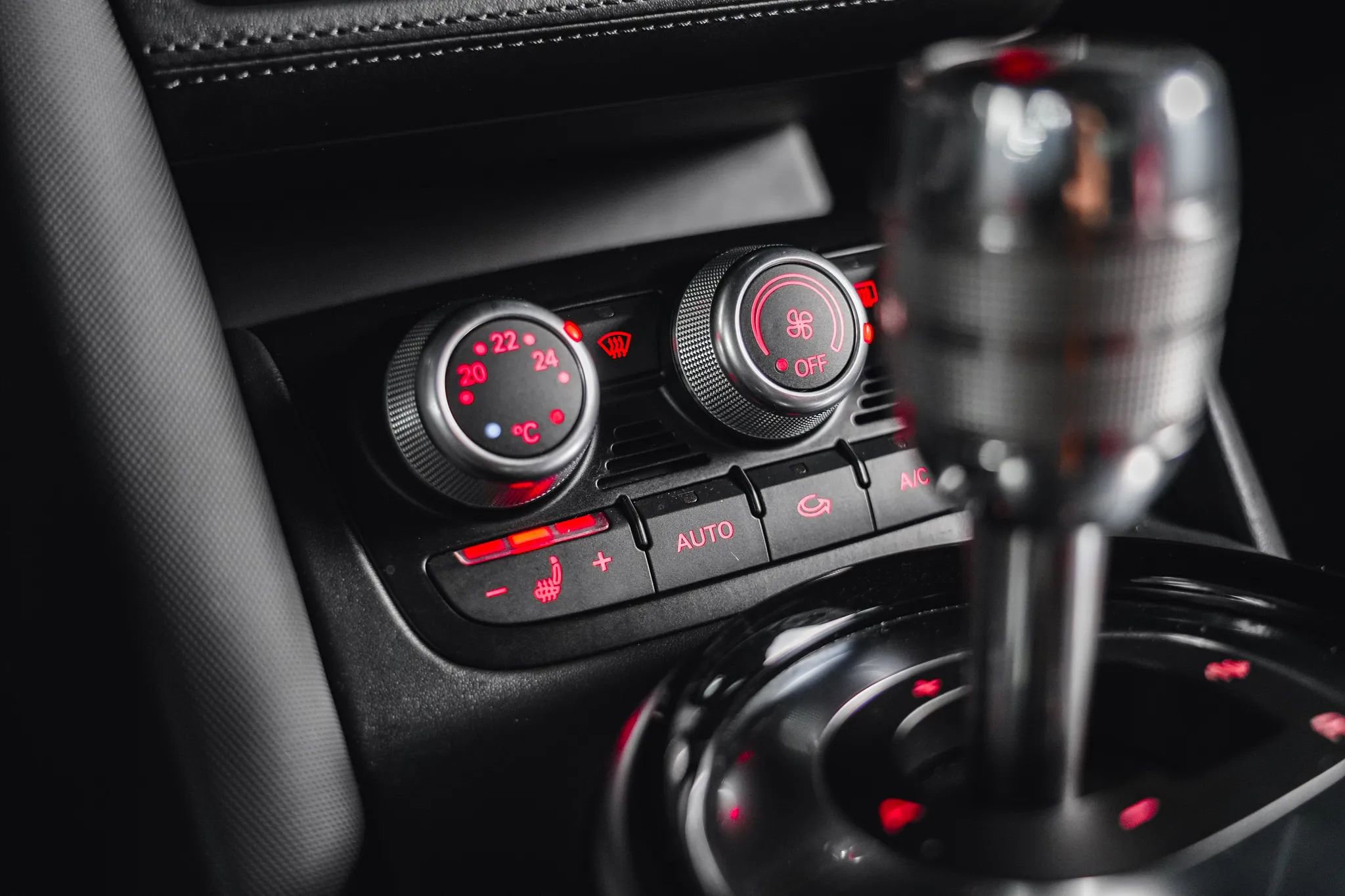 Used 2015 Audi R8 V8 image 50