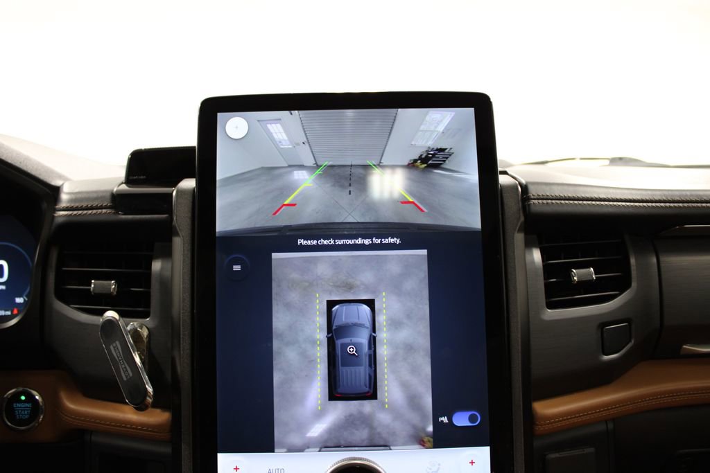 Used 2022 Ford Expedition Platinum image 54