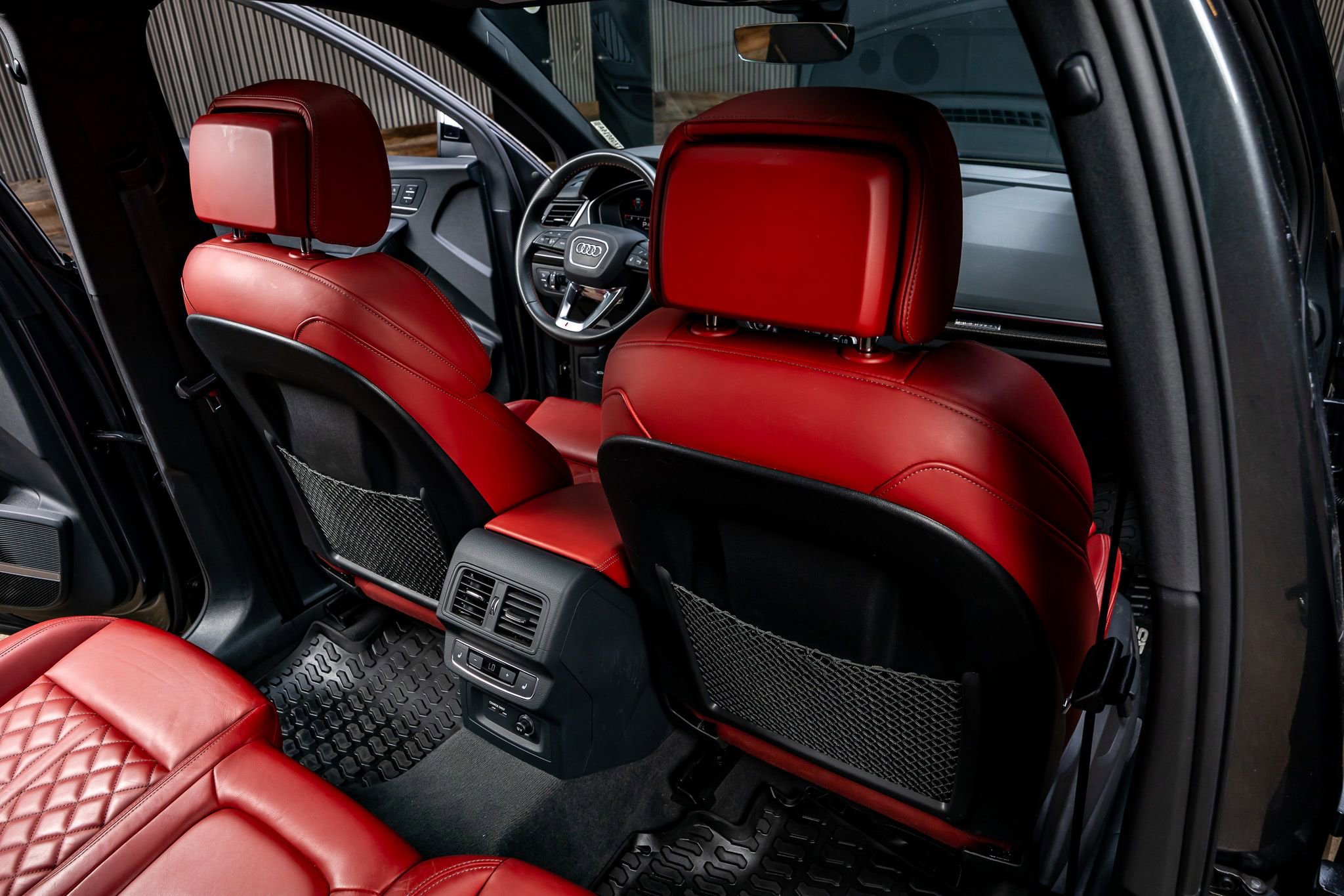 Used 2024 Audi SQ5 Prestige image 26