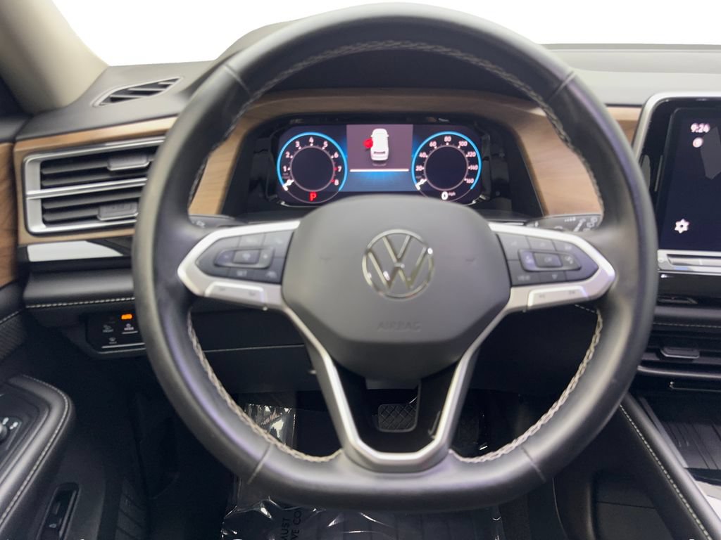 Used 2025 Volkswagen Atlas SE FWD image 61