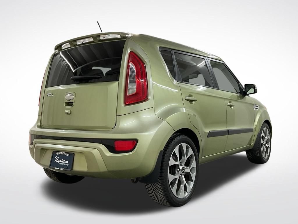Used 2013 Kia Soul ! w/ Premium Pkg FWD image 3