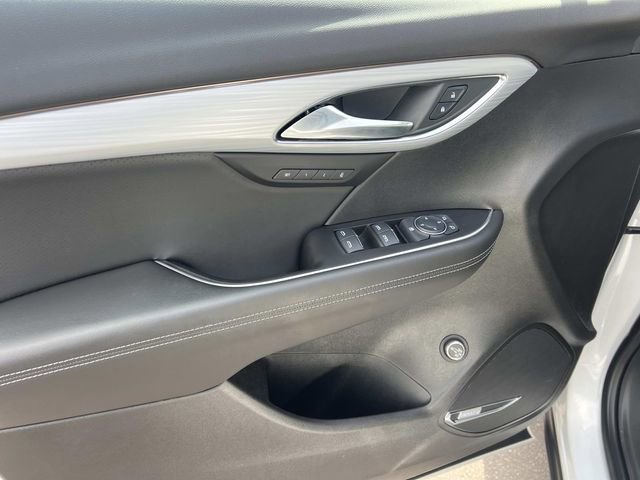 Used 2024 Buick Envision Avenir image 14