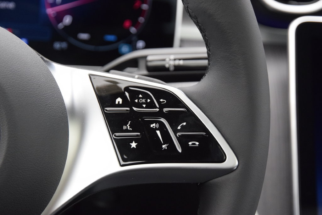 New 2026 Mercedes-Benz C 300 Sedan image 25