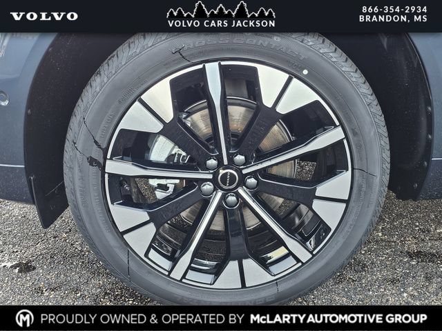 New 2026 Volvo XC60 B5 Plus w/ Protection Package Premier AWD/4WD image 26