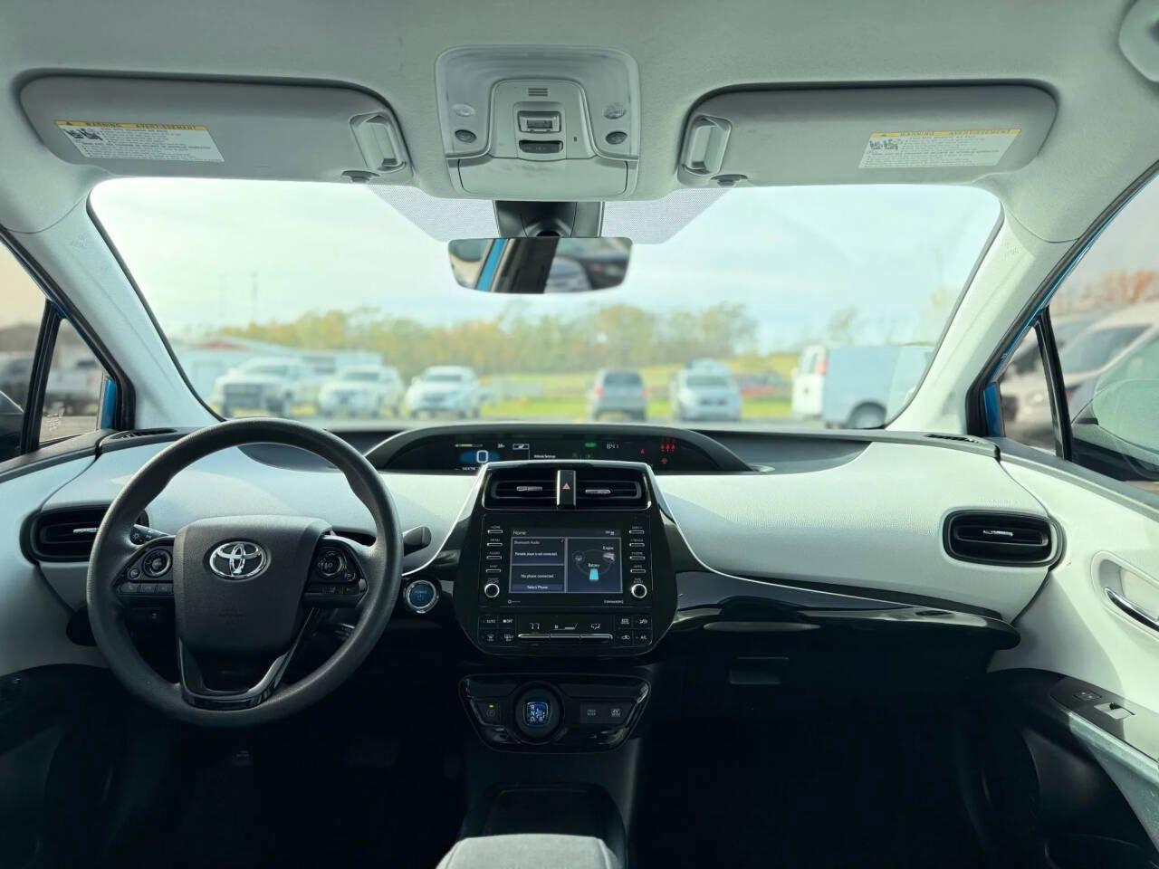 Used 2022 Toyota Prius L Eco image 13