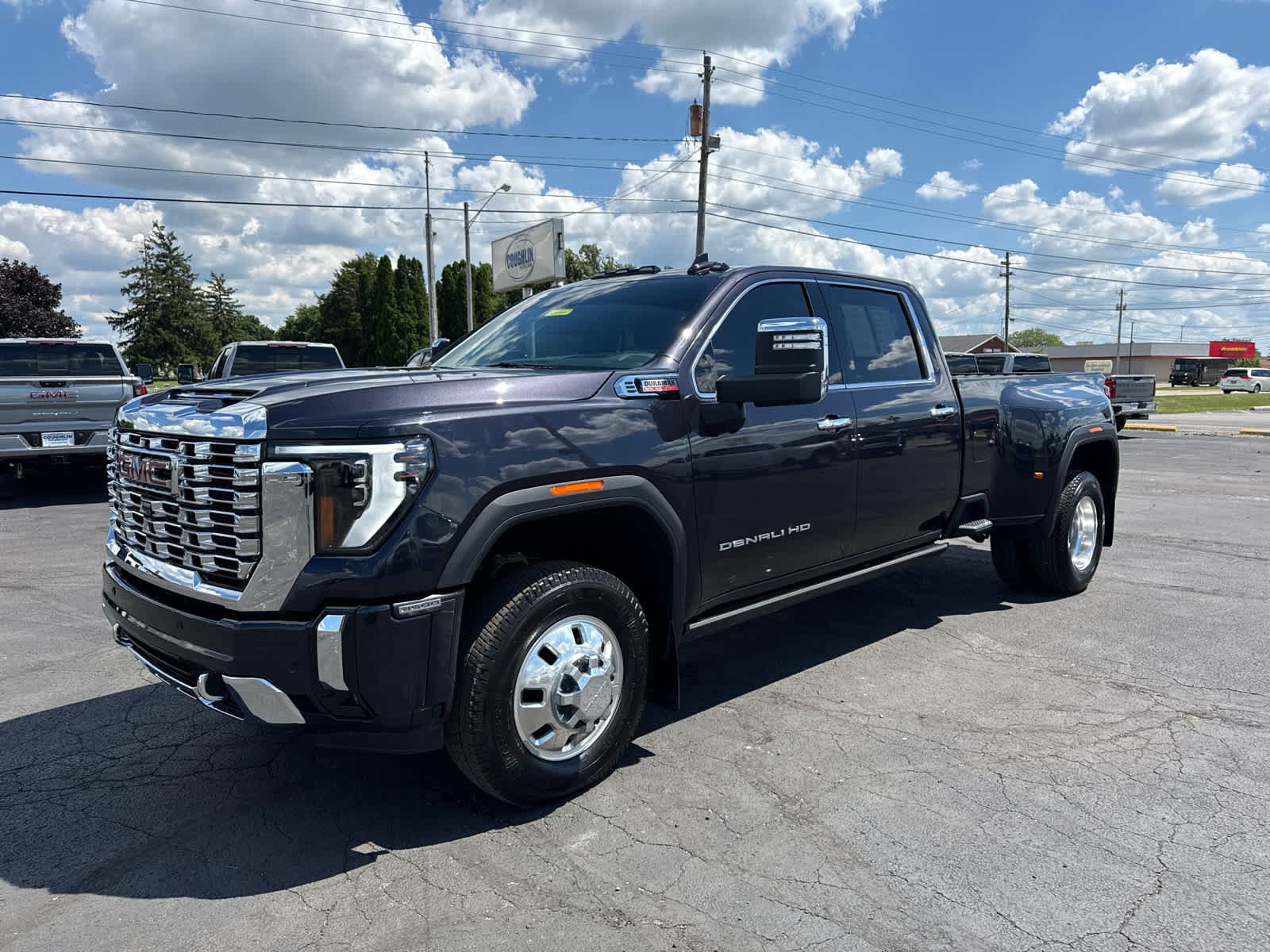 Certified 2026 GMC Sierra 3500 Denali w/ Denali Reserve Package AWD/4WD image 1