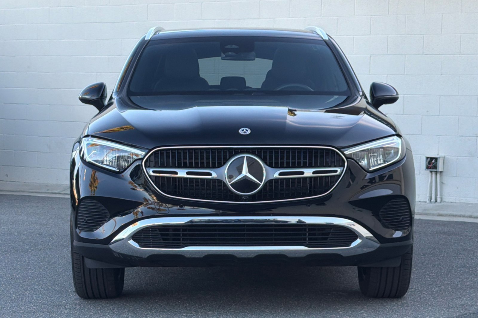 Certified 2025 Mercedes-Benz GLC 300 GLC 300 4MATIC image 9