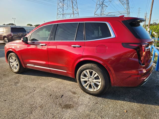Used 2024 Cadillac XT6 Luxury FWD image 4