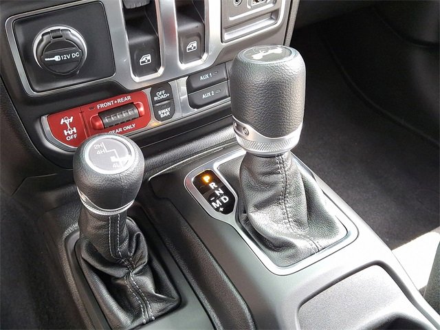 New 2025 Jeep Wrangler Rubicon w/ Convenience Group image 11