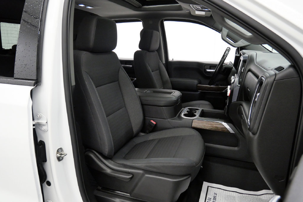 Used 2020 GMC Sierra 1500 Elevation w/ Elevation Value Package AWD/4WD image 16