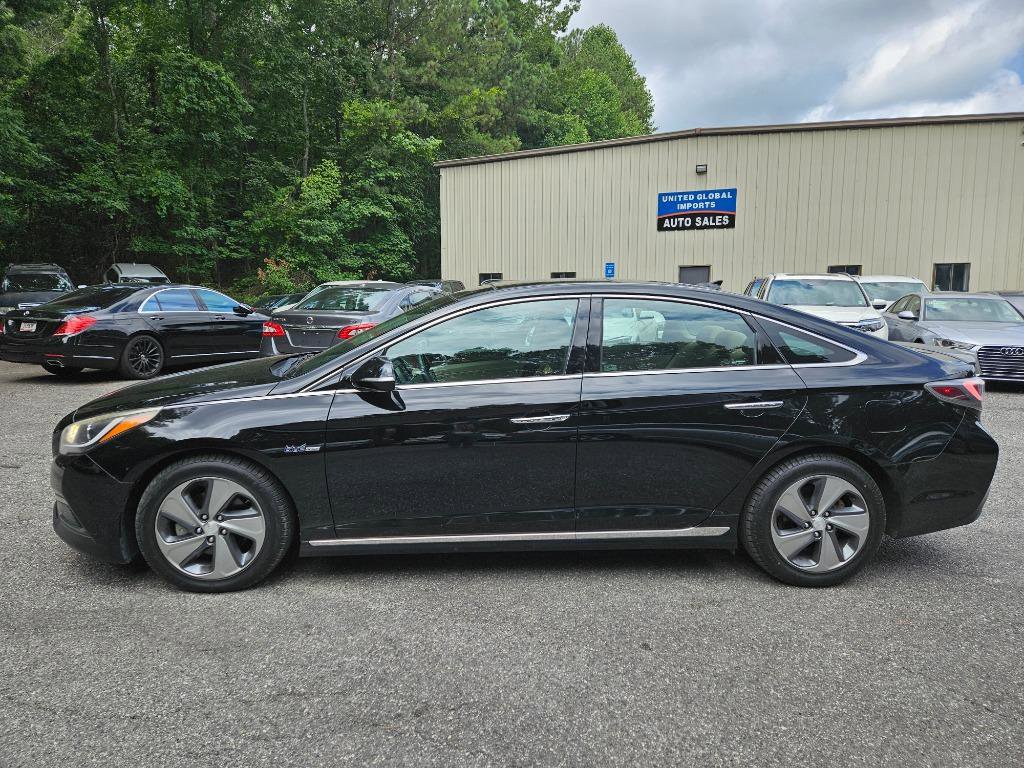 Used 2016 Hyundai Sonata Limited w/ Option Group 02 FWD image 5