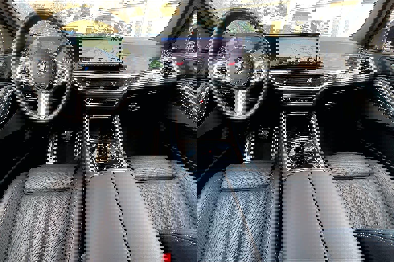 Certified 2024 BMW X6 xDrive40i w/ Premium Package image 16