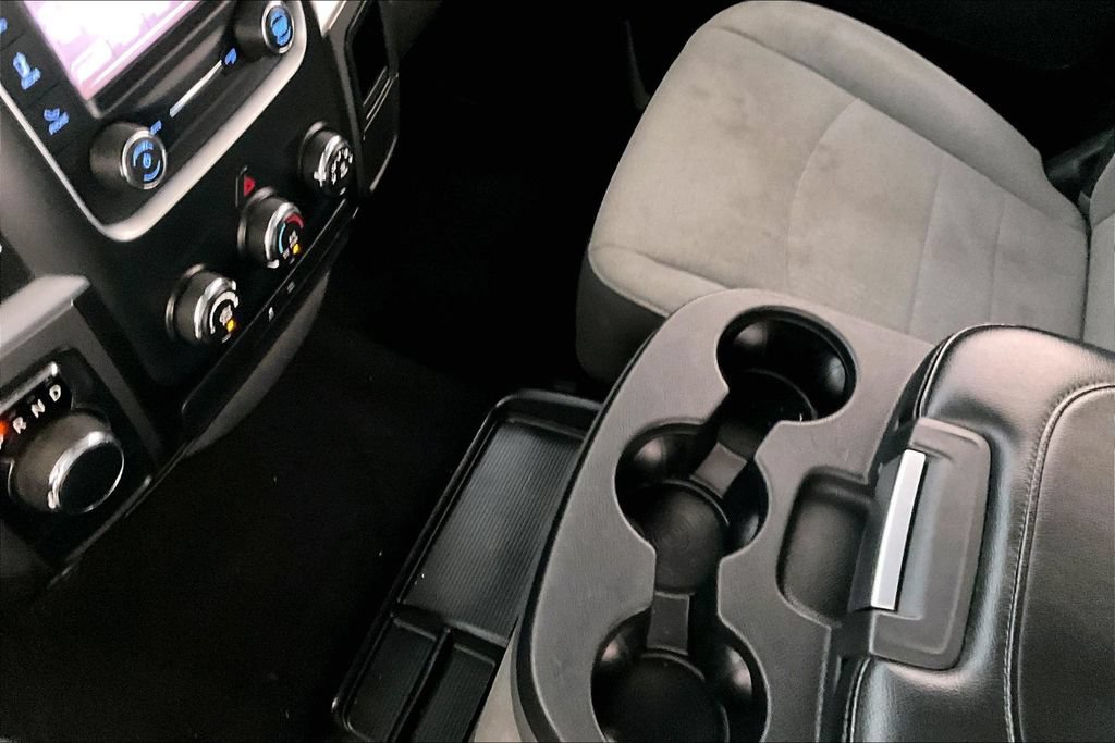 Used 2021 RAM 1500 Classic SLT RWD image 16