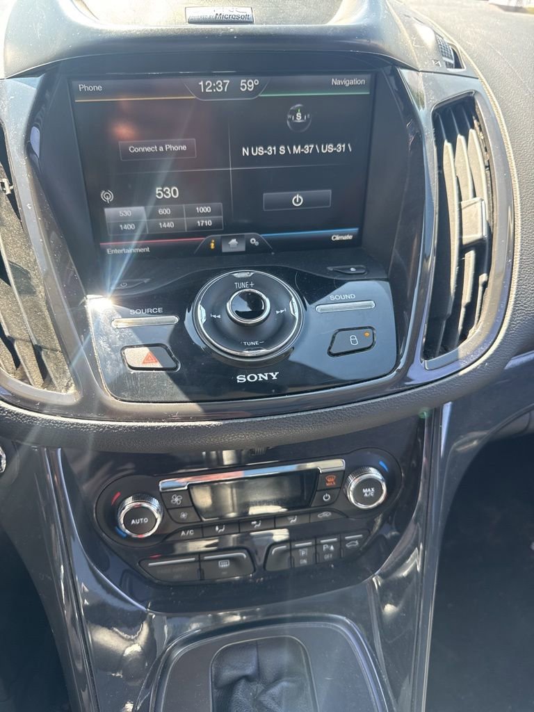 Used 2014 Ford Escape Titanium w/ Equipment Group 401A AWD/4WD image 29