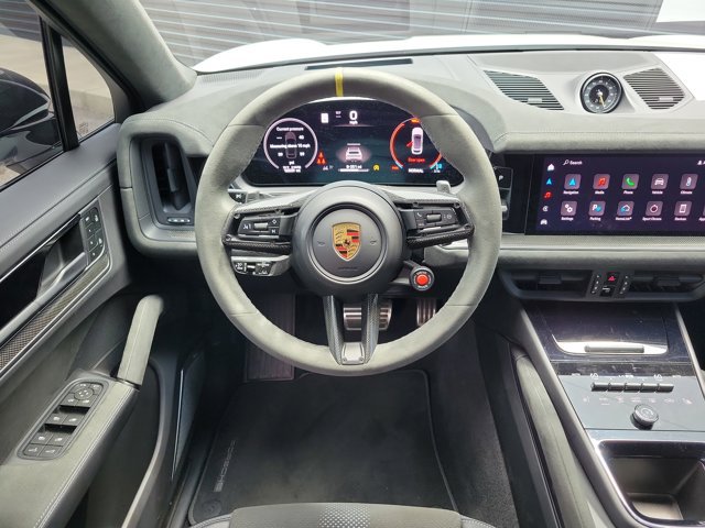 Certified 2024 Porsche Cayenne Turbo GT AWD/4WD image 18