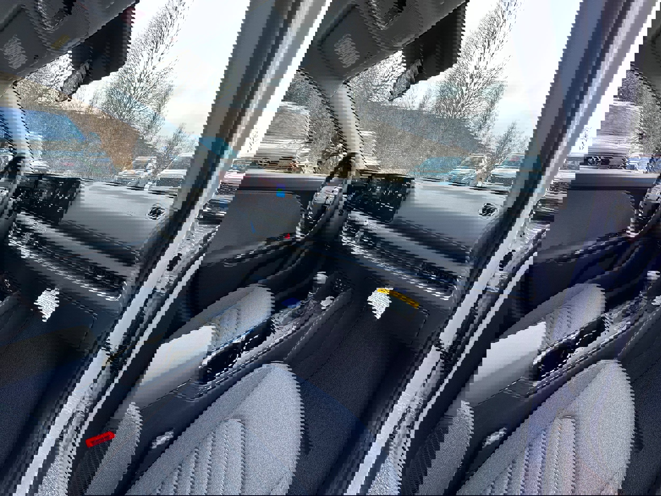 New 2025 Kia K4 EX image 21