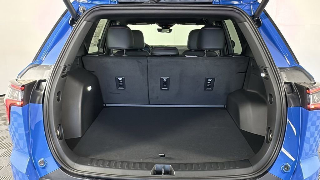 New 2025 Chevrolet Equinox RS w/ Safety and Technology Package image 27