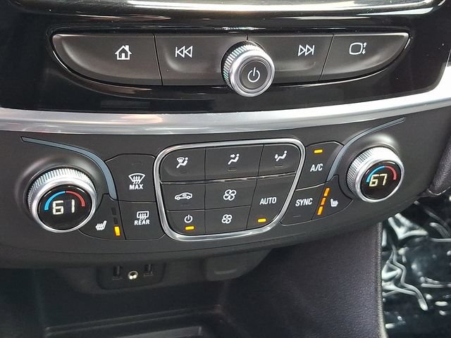Certified 2022 Chevrolet Traverse LT AWD/4WD image 17