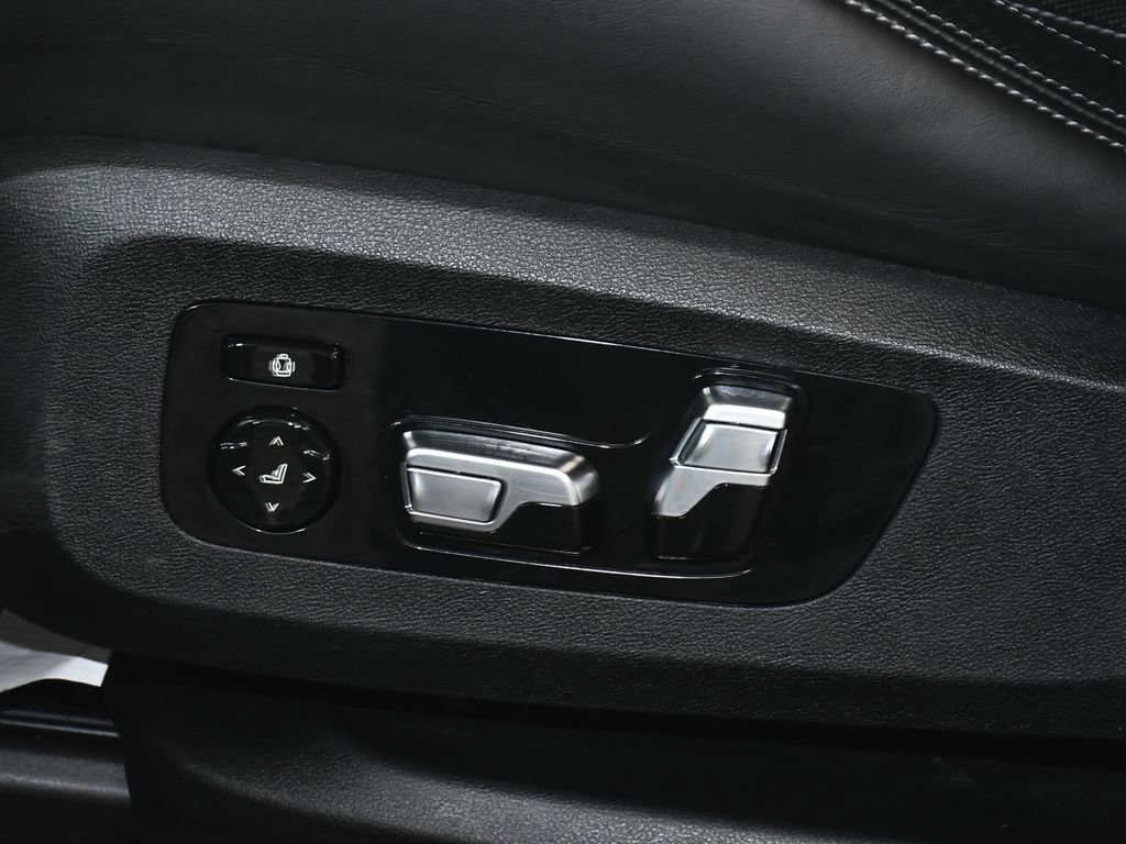 Used 2022 BMW X5 M w/ Competition Package image 56