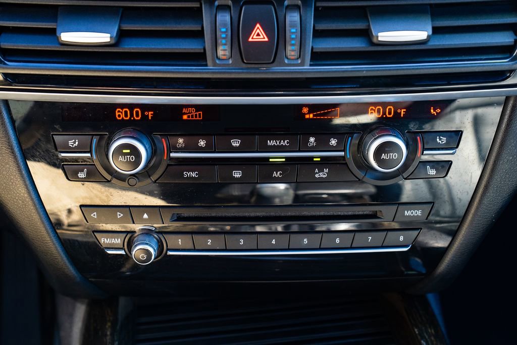 Used 2015 BMW X5 xDrive35d image 19