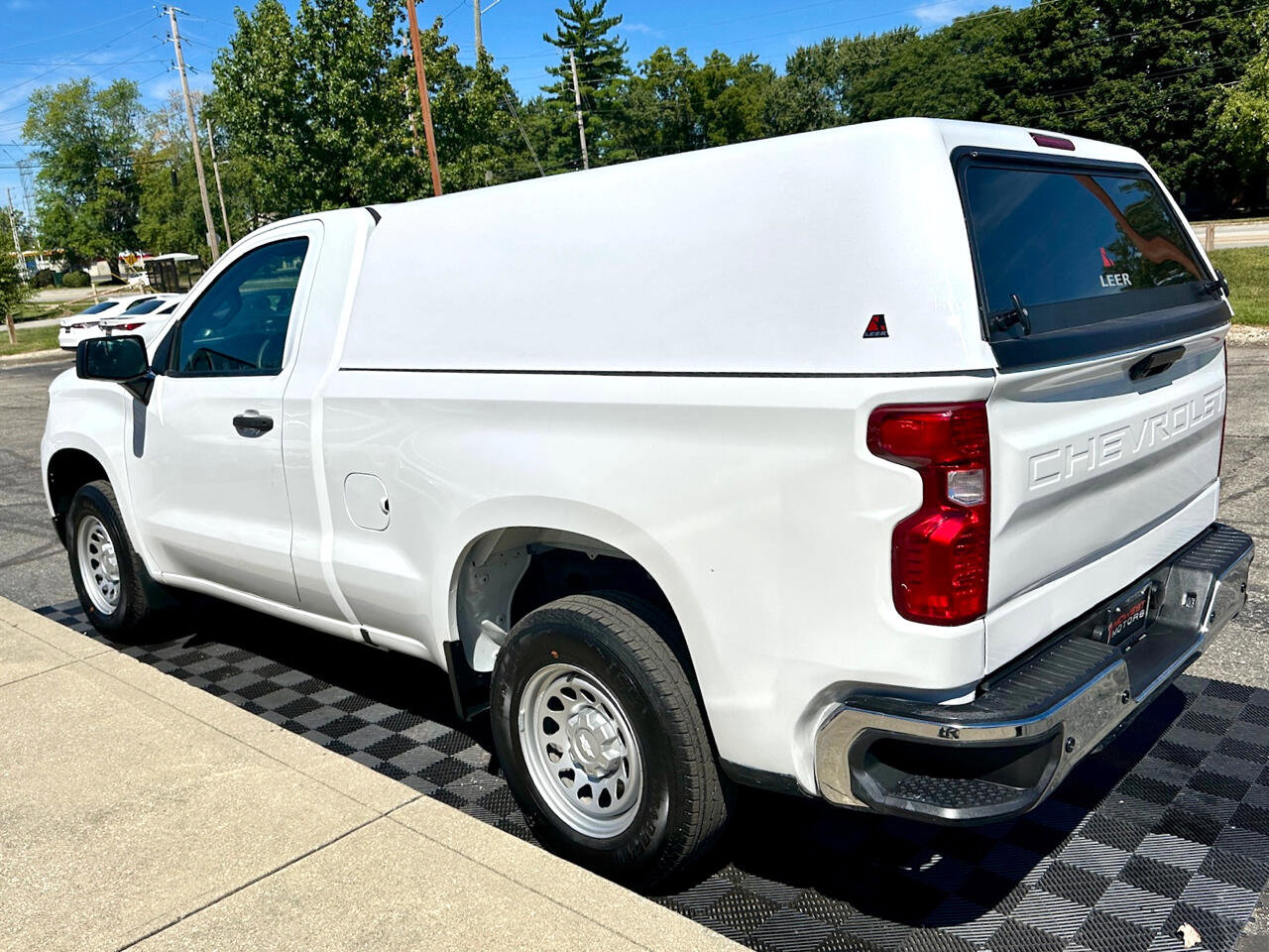 Used 2023 Chevrolet Silverado 1500 W/T image 3